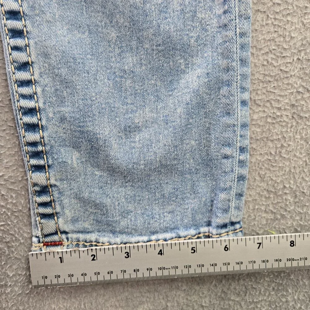 True Religion Men Jeans 30 Blue Denim Geno Relaxed Slim Light Wash 32